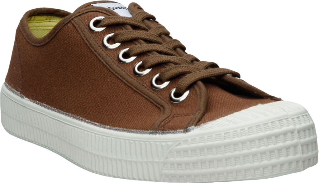 Novesta Star Master Brown